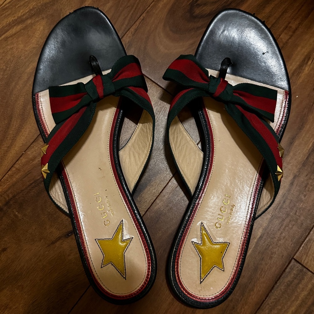 Iconic/Vintage Gucci Slides! Authentic!